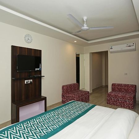 Hotel O Lakshya New Delhi Eksteriør bilde
