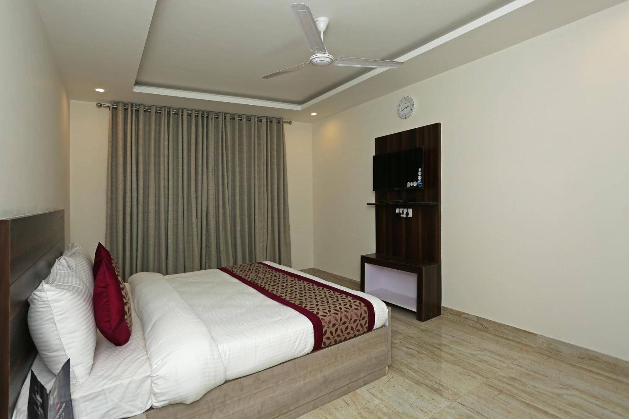 Hotel O Lakshya New Delhi Eksteriør bilde